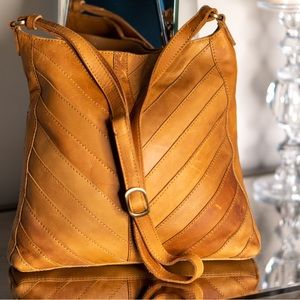 Margot New York Chevron Pattern Caramel Leather Crossbody Purse Bag